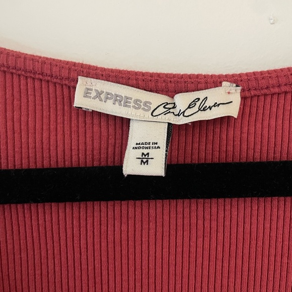 Express Red Ribbed Top - Picture 4 of 4